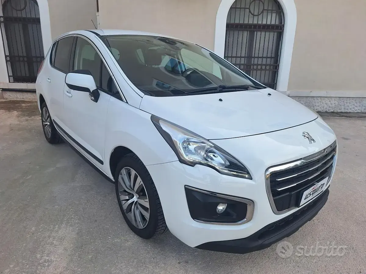Usata Peugeot 3008 115 CV (84 kW) 2015 Bianco Station wagon