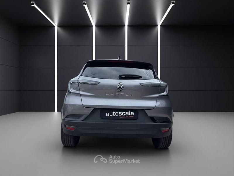 Nuova Renault Captur Techno 101 CV (74 kW) 2025 Grigio cassiopea/tetto nero et SUV