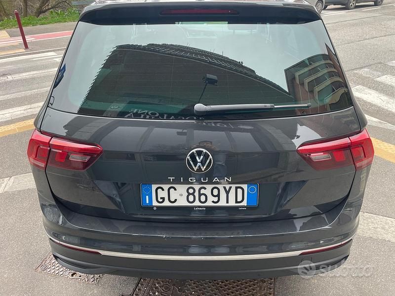 Usata VW Tiguan 150 CV (110 kW) 2020 Grigio SUV