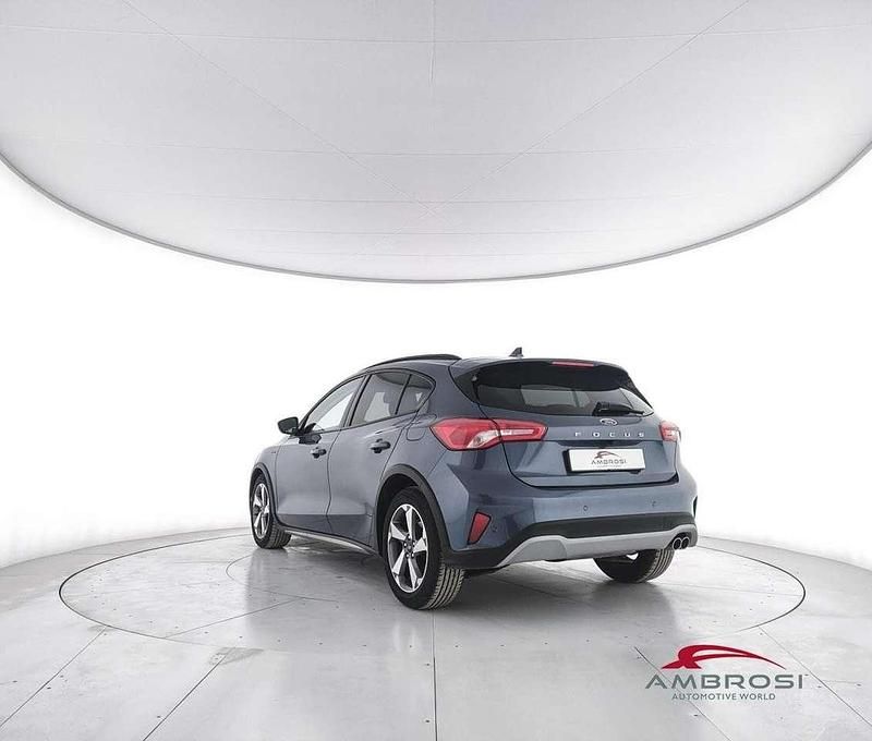 Usata Ford Focus Active 120 CV (88 kW) 2019 Blu Utilitaria