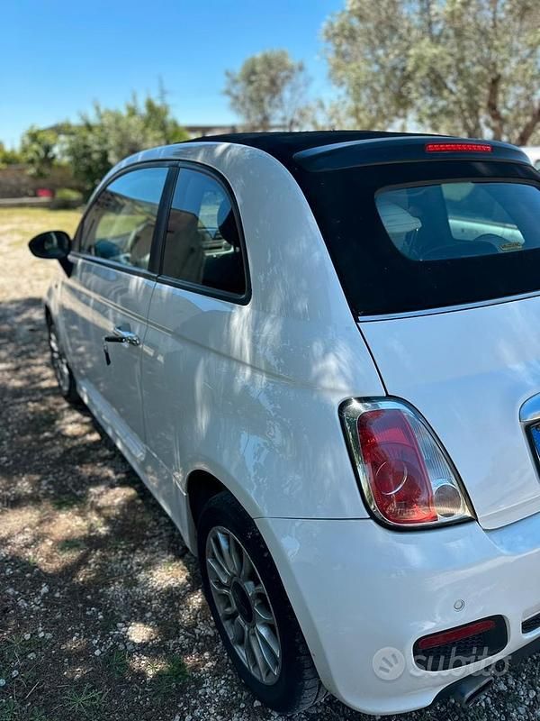 Usata Fiat 500 95 CV (69 kW) 2014 Bianco Cabrio