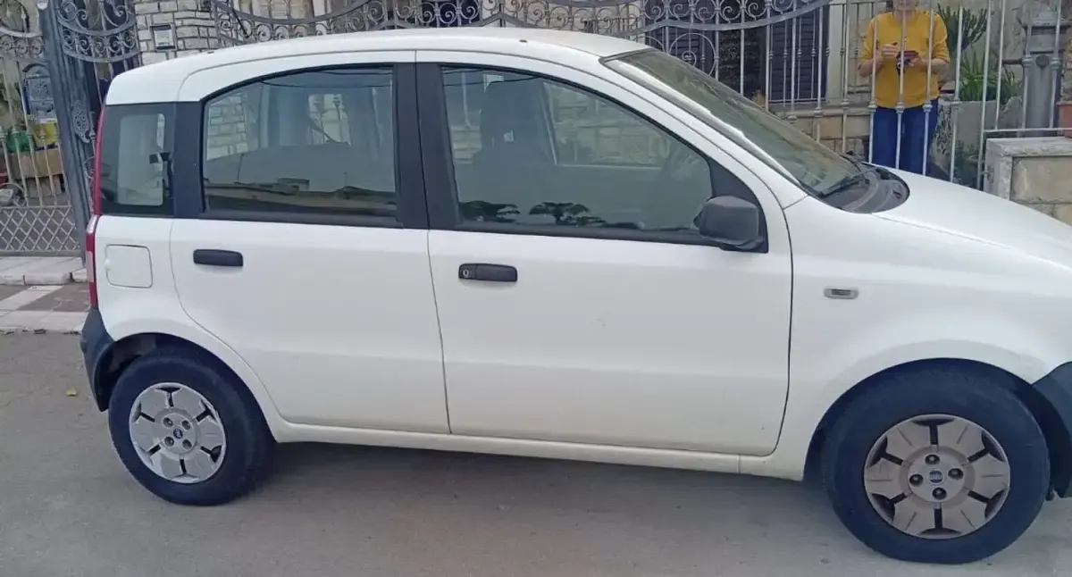 Usata Fiat Panda 54 CV (39 kW) 2005 Utilitaria