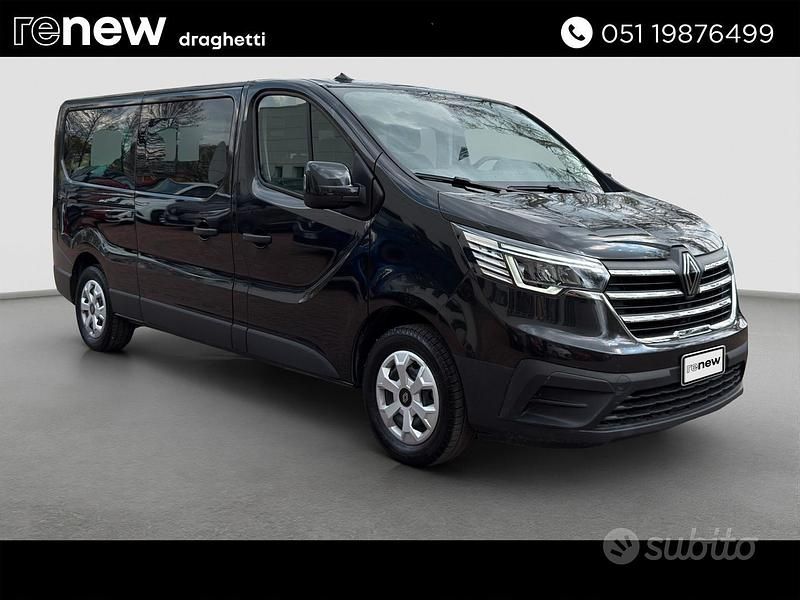 Usata Renault Trafic 150 CV (110 kW) 2024 Nero Monovolume