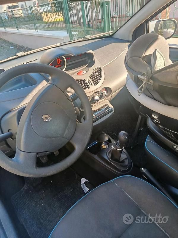 Bianco Usata 2013 Renault Twingo Due volumi | 3500 € - Immagine 1/4