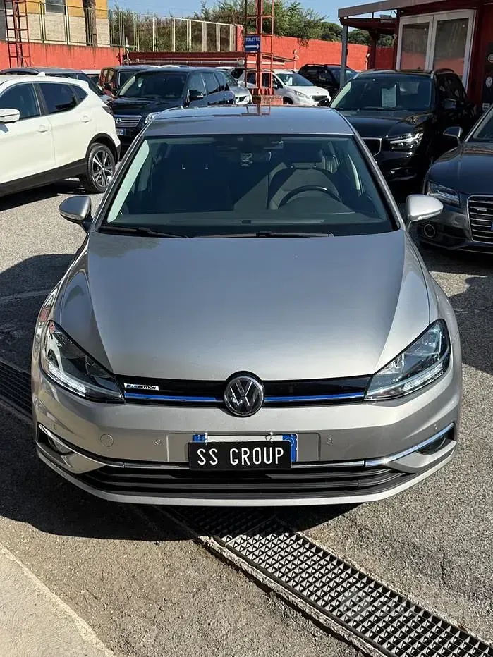 Usata VW Golf VIII Executive 131 CV (96 kW) 2020 Other Berlina