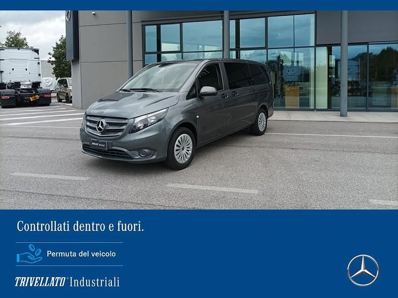 Grigio Usata 2023 Mercedes Vito Furgone | 40.260 € (Ottimo prezzo) - Immagine 1/4
