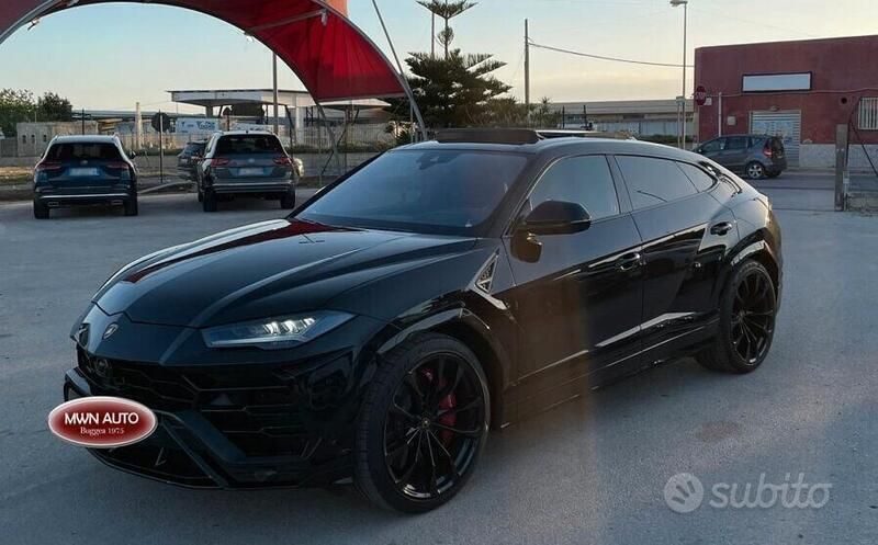 Usata Lamborghini Urus 650 CV (478 kW) 2020 Nero SUV