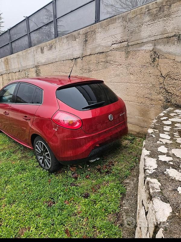 Usata Fiat Bravo 150 CV (110 kW) 2007 Rosso Utilitaria