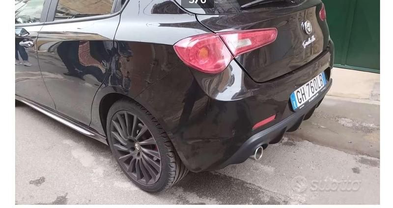 Usata Alfa Romeo Giulietta Sprint 105 CV (77 kW) 2015 Nero Utilitaria