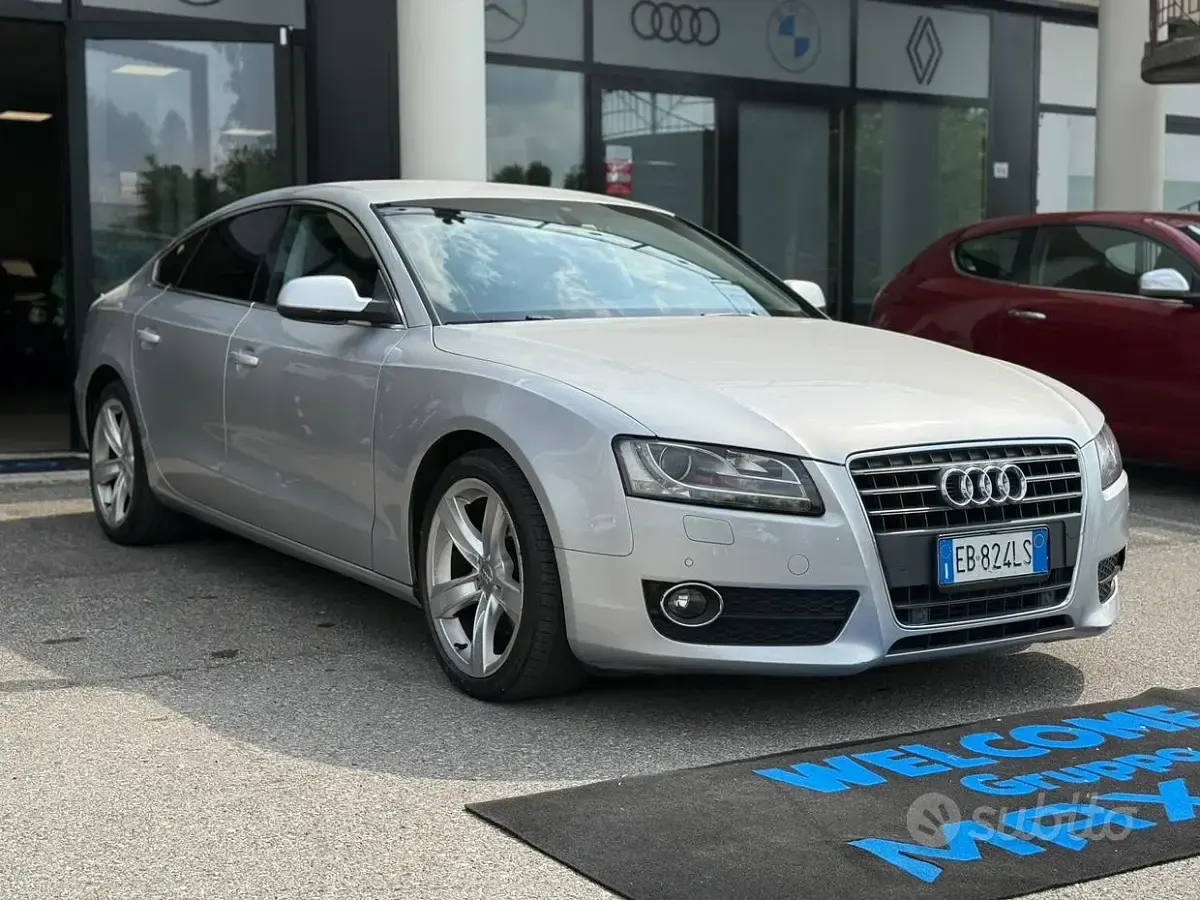 Usata Audi A5 Advanced 170 CV (125 kW) 2010 Grigio Coupé