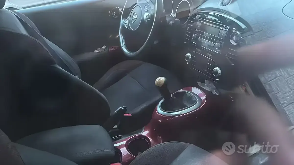 Usata Nissan Juke 117 CV (86 kW) 2011 Bianco SUV
