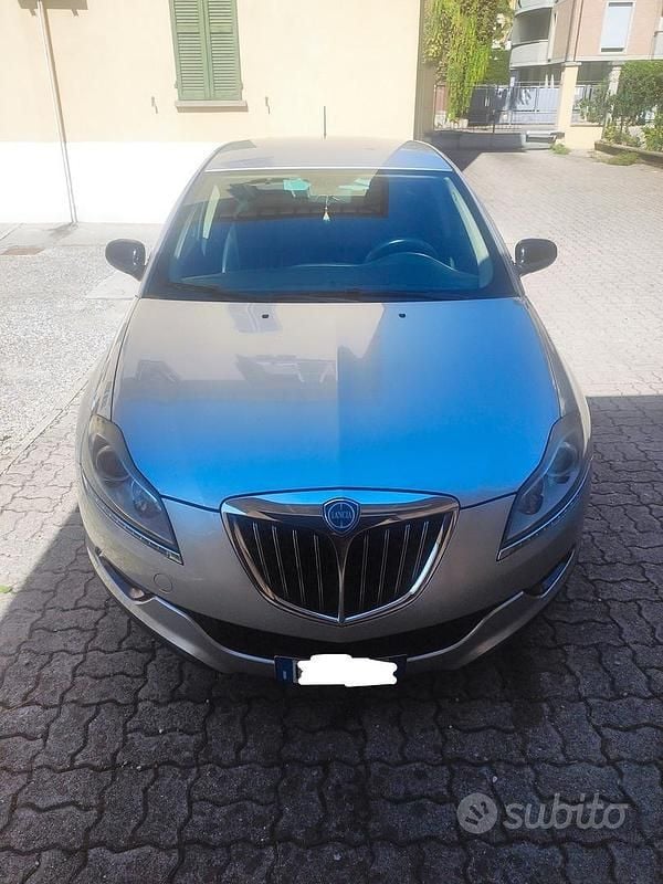 Usata Lancia Delta 2010 Grigio Utilitaria