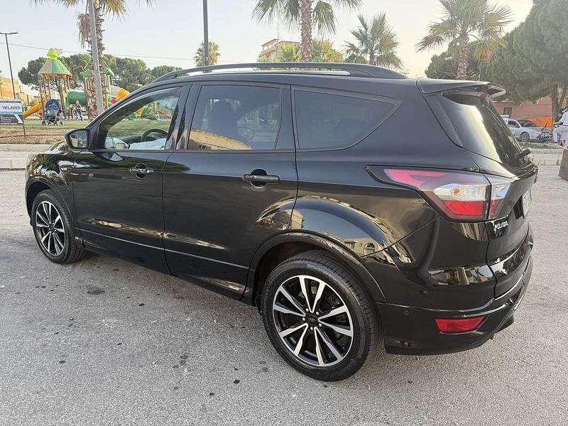 Usata Ford Kuga ST-Line 120 CV (88 kW) 2019 SUV