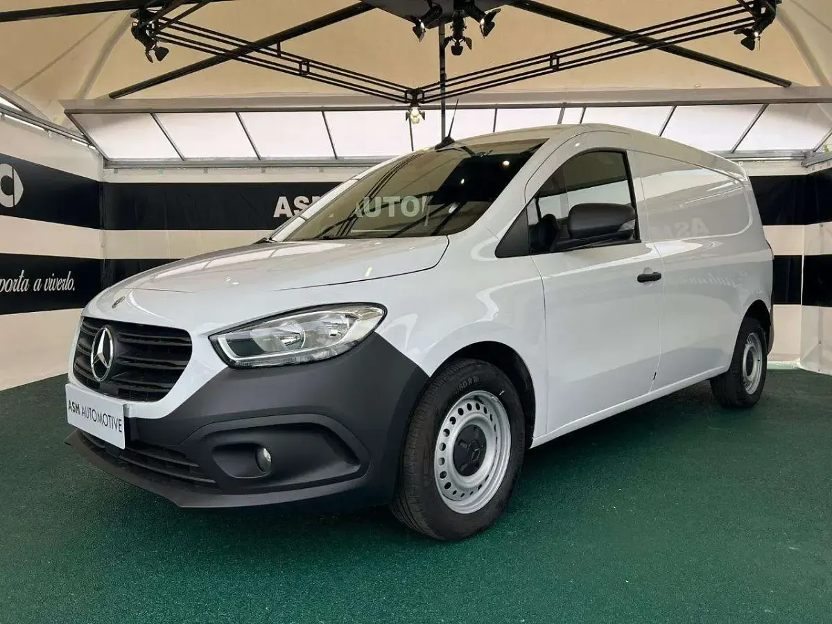 Neu Mercedes Citan 110 95 PS (69 kW) 2026 Weiß Van / Kleinbus