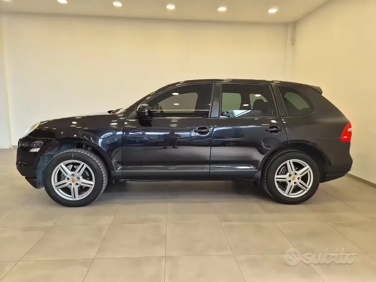 Usata Porsche Cayenne 239 CV (175 kW) 2009 Nero SUV