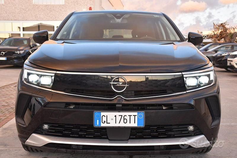 Usata Opel Grandland X Business Elegance 131 CV (96 kW) 2022 Nero SUV