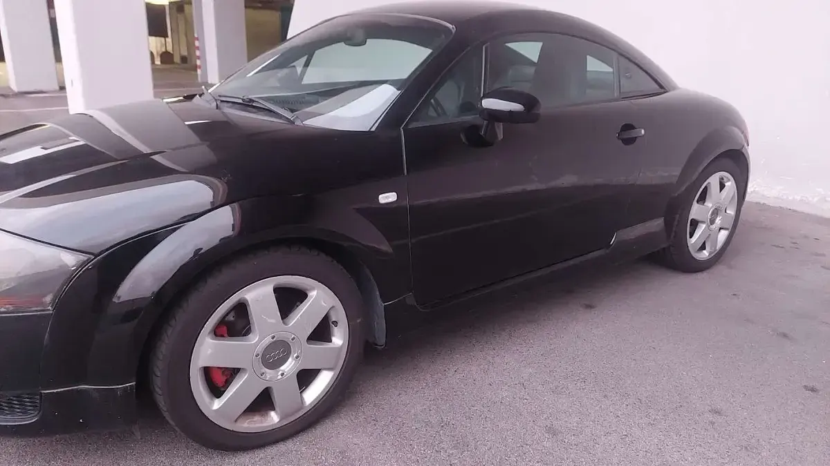 Second-hand Audi TT 179 CP (131 kW) 2002 Coupe