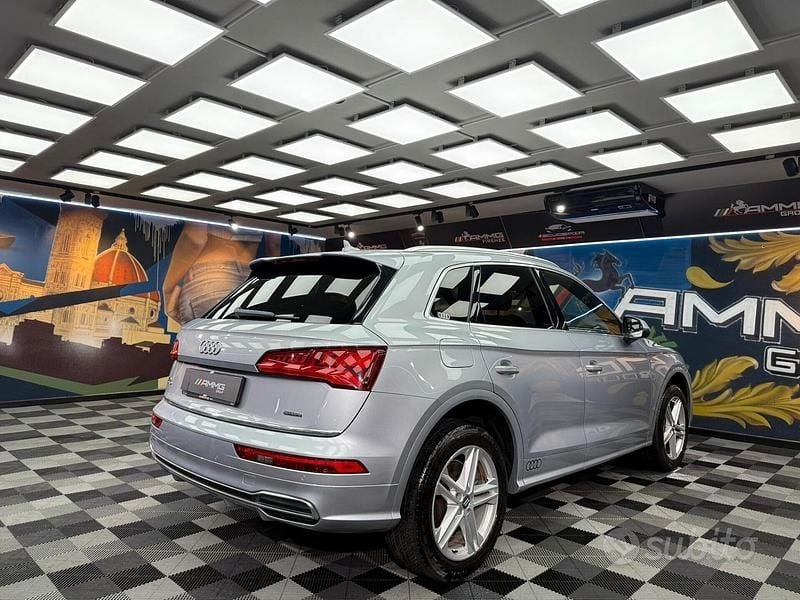 Usata Audi Q5 S-line plus 190 CV (139 kW) 2019 Grigio SUV