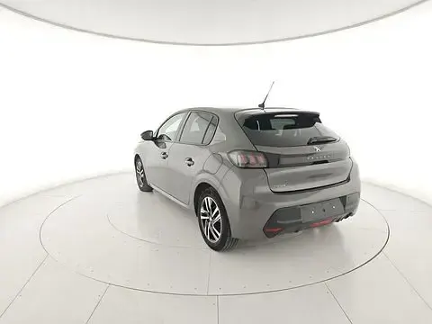 Usata Peugeot 208 Allure 101 CV (74 kW) 2023 Argento Utilitaria
