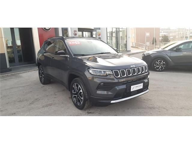 Usata Jeep Compass Limited 190 CV (139 kW) 2022 Grigio SUV