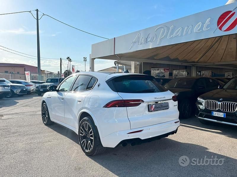 Usata Maserati Grecale 330 CV (242 kW) 2023 Bianco SUV