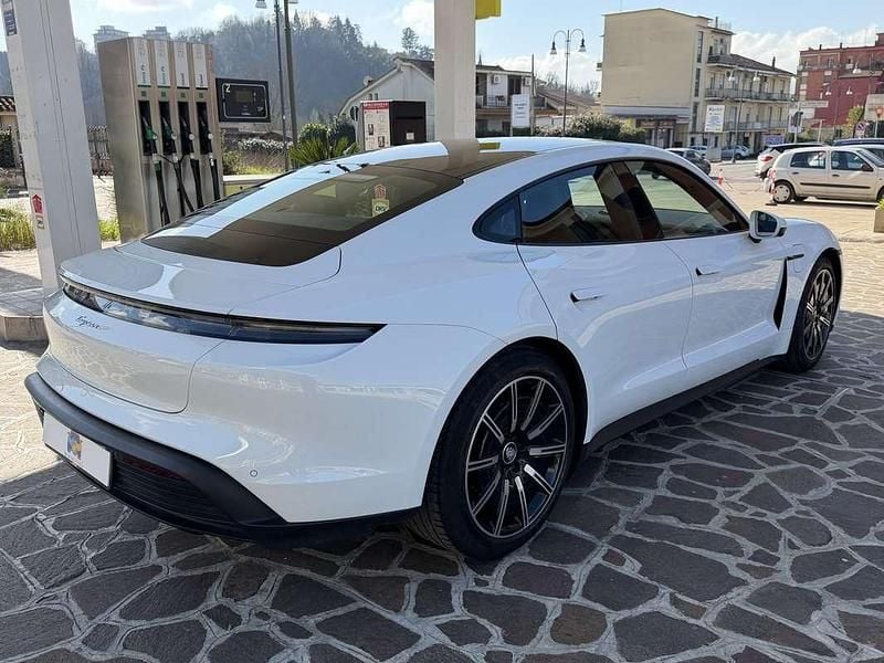 Usata Porsche Taycan Turbo S 141 kW (193 CV) 2021 Berlina