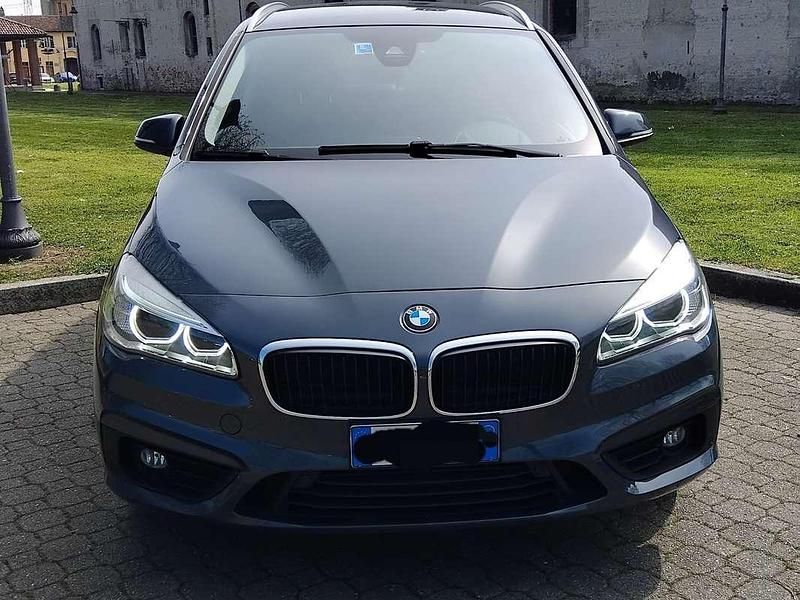 Usata BMW 220 Active Tourer Sport Line 190 CV (139 kW) 2017 Grigio Monovolume