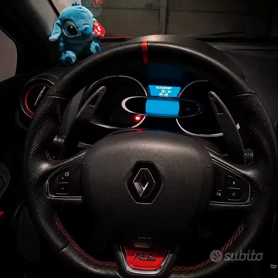 Usata Renault Clio IV R.S. 200 CV (147 kW) 2013 Rosso Berlina