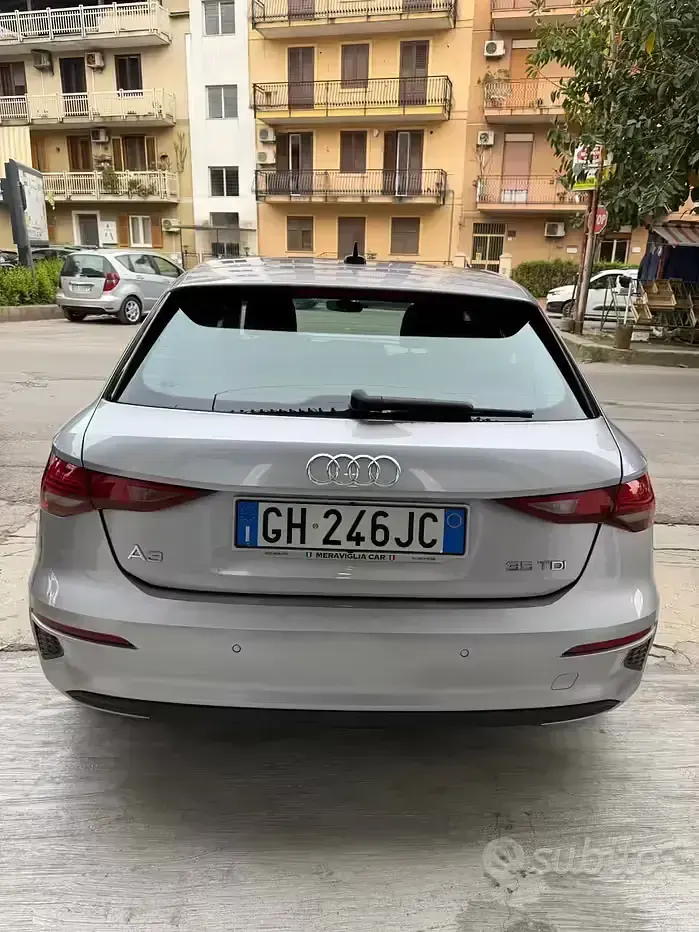Usata Audi A3 Business 150 CV (110 kW) 2021 Grigio Berlina
