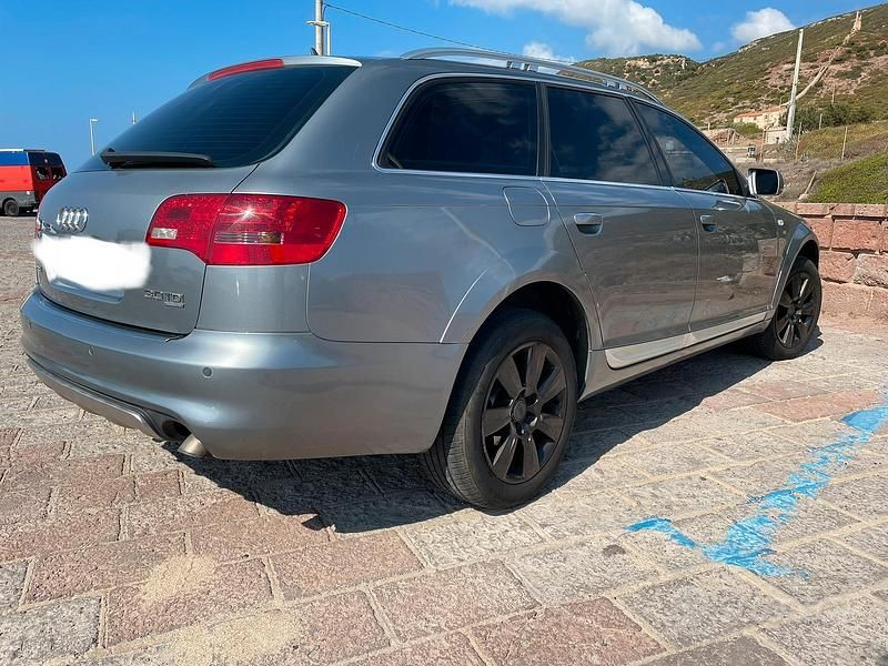 Grigio Usata 2007 Audi A6 Allroad Station wagon | 5500 € (Buon prezzo) - Immagine 1/4
