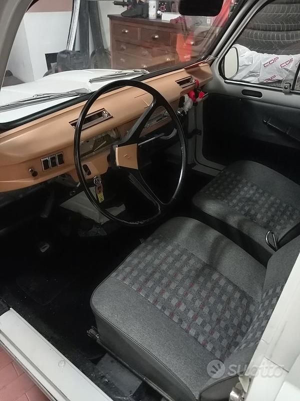 Usata Renault R4 34 CV (25 kW) 1970 Bianco Utilitaria