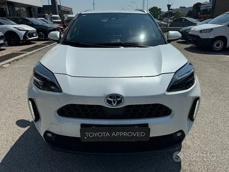 Usata Toyota Yaris Cross Trend 116 CV (85 kW) 2022 Other SUV