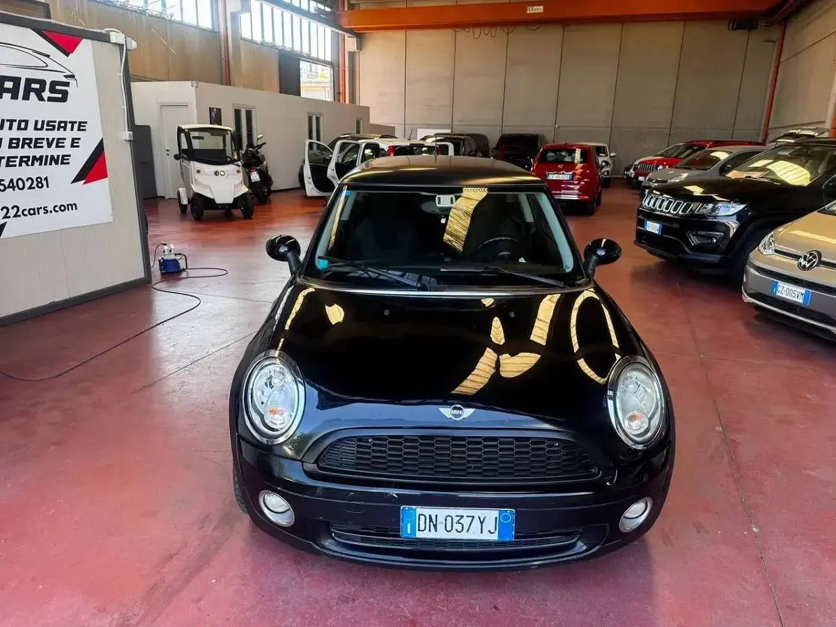 Usata Mini ONE 95 CV (69 kW) 2008 Nera Utilitaria