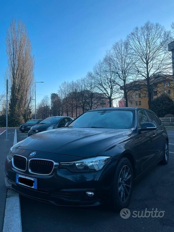 Usata BMW 318 143 CV (105 kW) 2016 Nero Station wagon