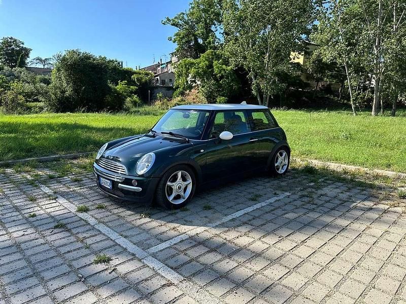 Usata Mini Cooper 116 CV (85 kW) 2003 Utilitaria