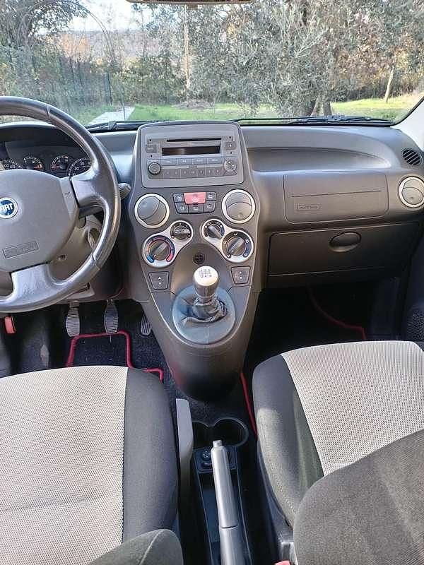 Usata Fiat Panda 4x4 Cross 69 CV (50 kW) 2007 Utilitaria