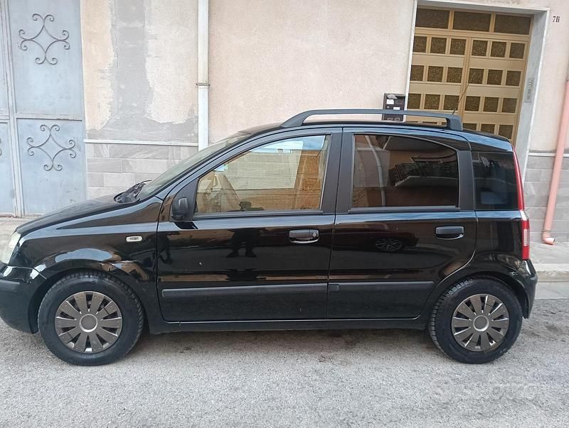 Usata Fiat Panda 2006 Nero Utilitaria