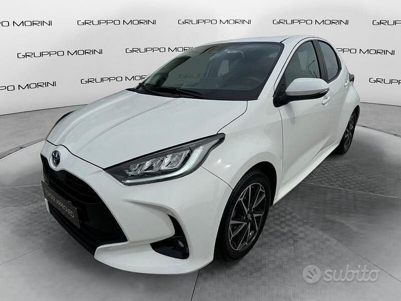 Usata Toyota Yaris Hybrid Trend 115 CV (84 kW) 2022 Berlina