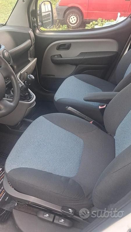 Usata Fiat Doblò 2011 Bianco Monovolume