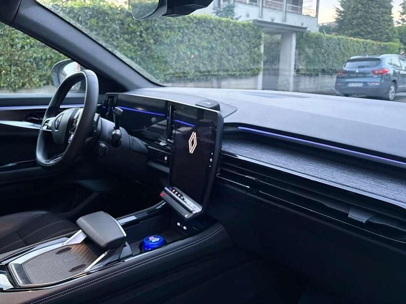 Usata Renault Austral Techno 131 CV (96 kW) 2023 Bianco SUV