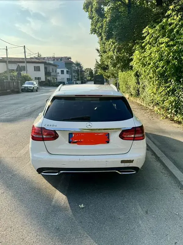 Usata Mercedes C220 190 CV (139 kW) 2017 Station wagon