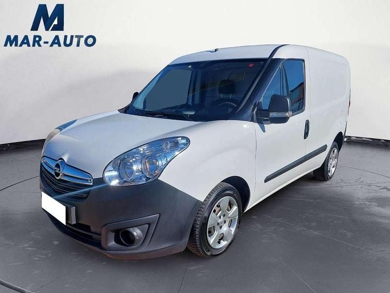Bianco Usata 2018 Opel Combo S Furgone | 10.490 € (Buon prezzo) - Immagine 1/4
