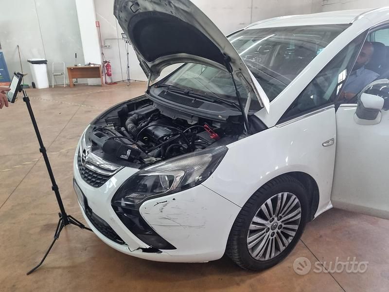Occasion Opel Zafira Tourer 150 ch (110 kW) 2015 Blanc Monospace