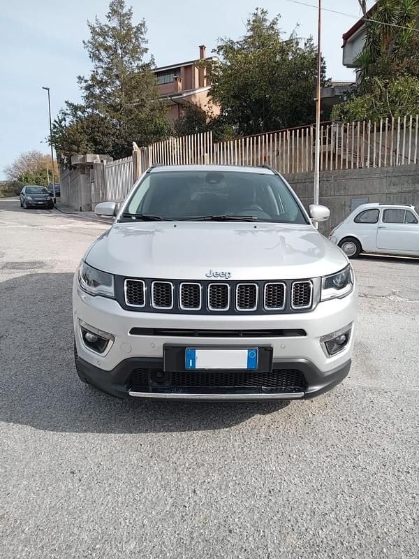 Usata Jeep Compass 130 CV (95 kW) 2020 Argento SUV