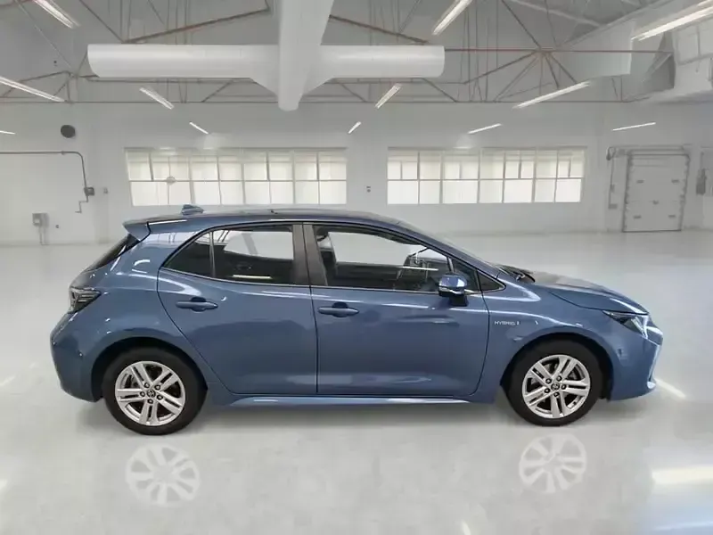 Usata Toyota Corolla Business Edition 97 CV (71 kW) 2021 Berlina