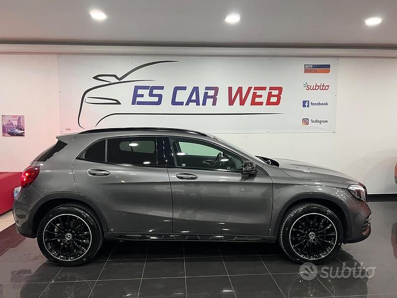 Usata Mercedes GLA200 Premium 136 CV (100 kW) 2019 Grigio SUV