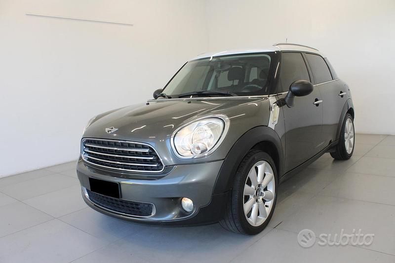 Usata Mini Cooper D Countryman 111 CV (81 kW) 2011 Grigio SUV