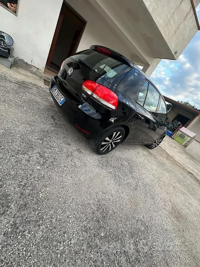 Usata VW Golf VII 105 CV (77 kW) 2012 Berlina