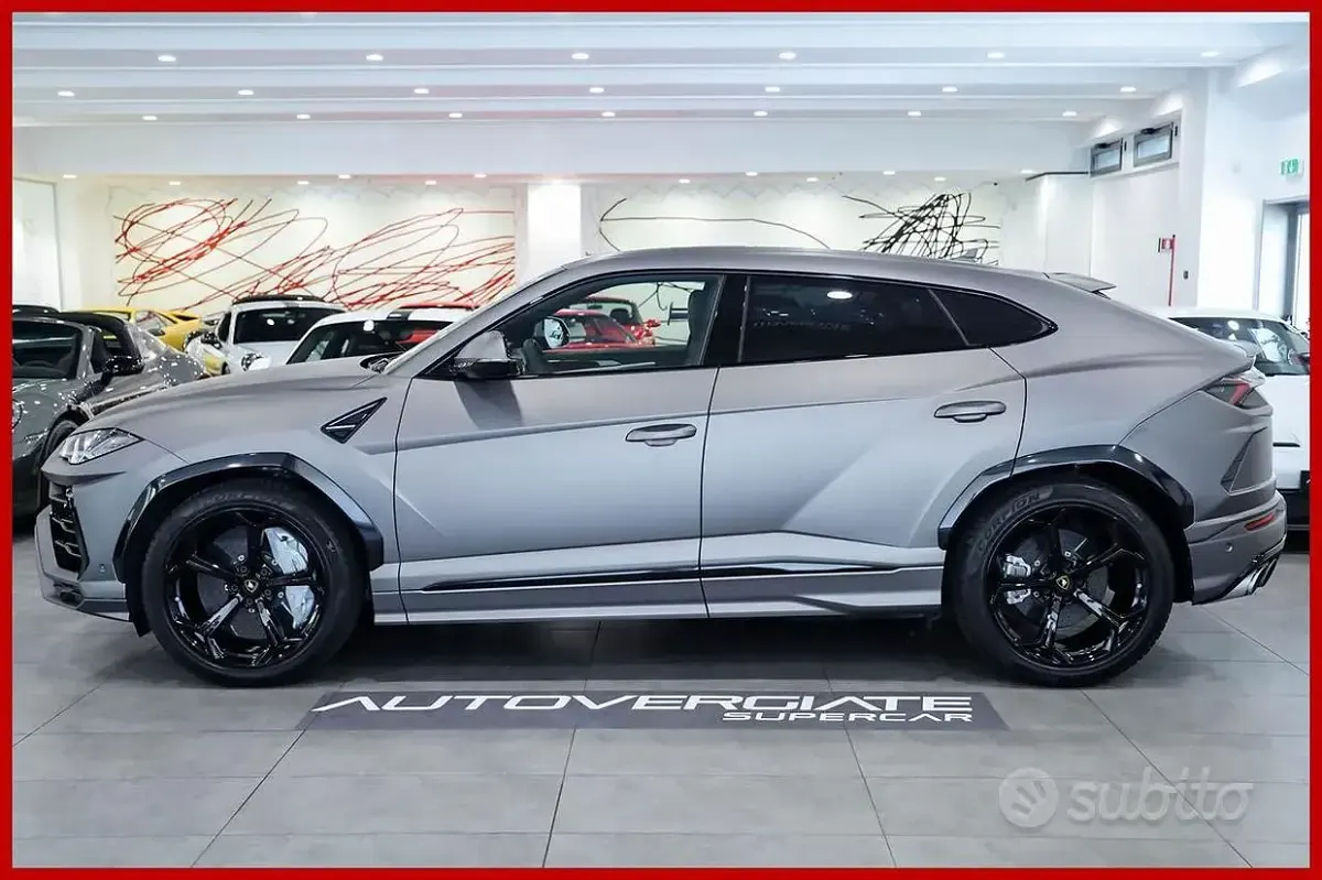 Usata Lamborghini Urus 650 CV (478 kW) 2020 Grigio SUV