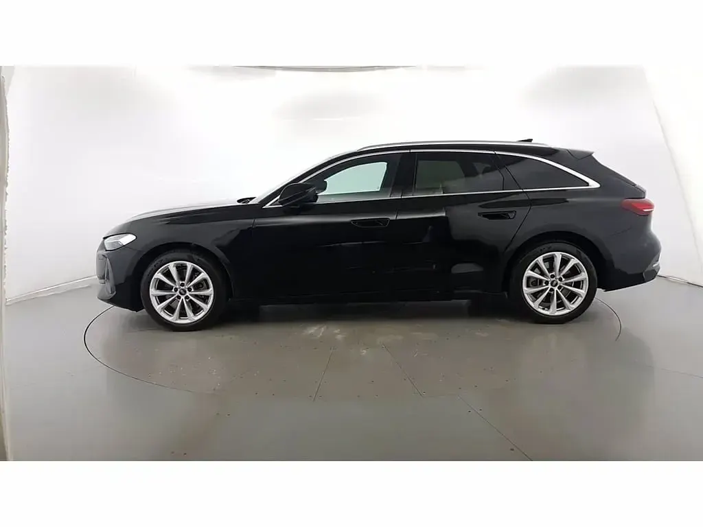 Usata Audi A5 Advanced Plus 204 CV (150 kW) 2025 Nero mito metallizzato Station wagon